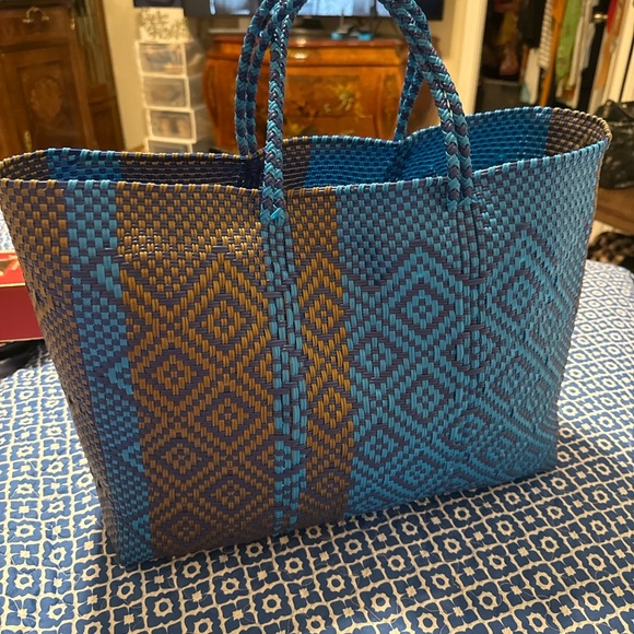 Woven Blue and Brown Tote Bag - Handled Beach Tote - Picture 7 of 7